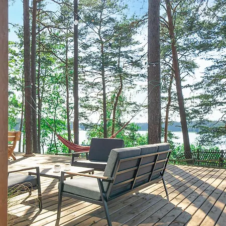 2 Bedroom Lovely In